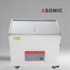ASONIC 40L industrijski ultrazvočni čistilec z nerjavečim pokrovom, zasnovan za profesionalno uporabo.