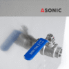 ASONIC IND-400 ultrazvočni čistilec, kompakten industrijski rezervoar za čiščenje majhnih do srednje velikih delov v delavnicah in laboratorijih.